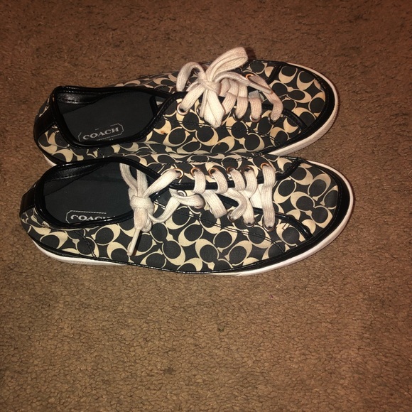 Coach Shoes - Picture 1 of 2